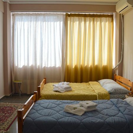 Eleni-Apartments Tesalonika Bagian luar foto