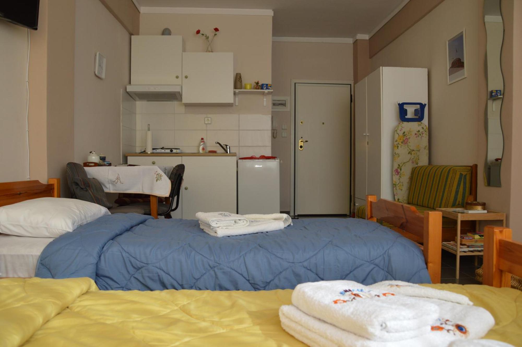 Eleni-Apartments Tesalonika Bagian luar foto