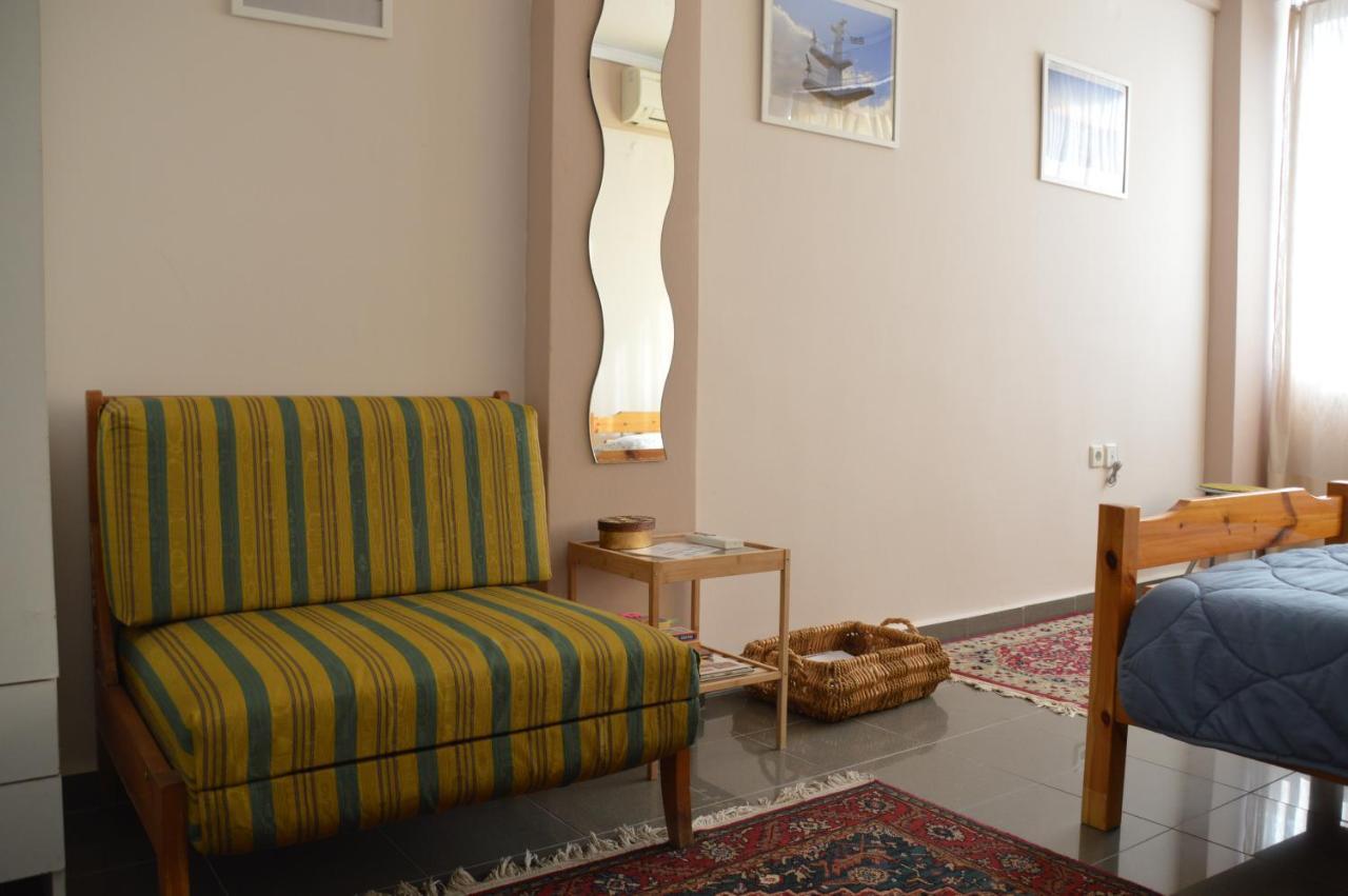 Eleni-Apartments Tesalonika Bagian luar foto